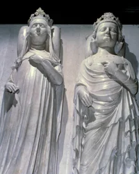 Os depósitos de mármore da Rainha Joana de Evreux (1307-1371) e do Rei Carlos IV Le Bel (1294-1328). É o mesmo modelo que o de Maubuisson, feito por ordem da rainha por Jean de Liege (conhecido por volta de 1357-1381). Basílica de Saint Denis, necrópole re