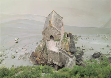 Vista da Chapelle Saint-Aubert, do século 13 ao 14