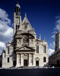 Vista da Fachada da Igreja de Saint-Etienne du Mont, Place Sainte-Genevieve (Saint Etienne du mont) em Paris no 5º arrondissement (o mesmo que a agência Leemage).