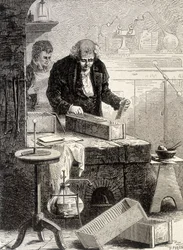 William Cruickshank construiu a pilha de cochos - no "Álbum da Ciência; ilustres estudiosos; Grandes Descobertas" de 1896.