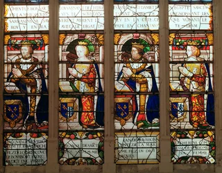 Janela retratando Jacques de Bourbon (1315-61) Conde de março, Jeanne de Châtillon-Saint-Pol (d.1371) João I de Bourbon (1361-94) e Catarina, condessa de Vendome