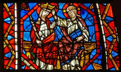 Vitral w108 representando a Coroação da Virgem