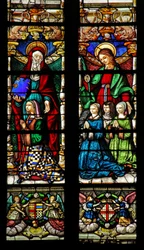 Janela w2 representando St Anne e Santa Catarina