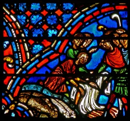 Janela w9 representando os irmãos Josephs levar o casaco colorido