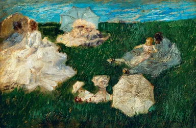 Mulher com filhos no jardim