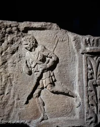 Art Gallo Romain: estela representando um gladiador. 50 BC-100 AD. Metz. Museu de Belas Artes