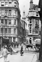 Cannon Street e St Mary Aldermary Church, Londres, década de 1920.