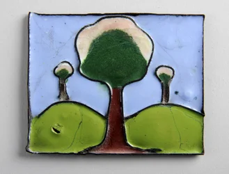 Placa de esmalte com três árvores (esmalte)