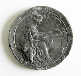 Medalha do Royal Institute of British Architects concedida pelo ensaio e desenho medido, 1907
