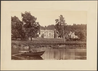 Abbotsford, visto do rio
