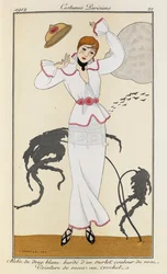 Vestido de tecido branco guarnecido com uma bainha cor-de-rosa. Cinto de rosas em croché. Costumes Parisiens n.º 21. Mulher com um vestido de tecido branco guarnecido com uma bainha cor-de-rosa e um cinto rosa. Usa também saltos altos pretos e um colar