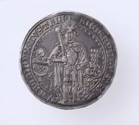 Guildiner (taler) de Sigismund (1439-96) Conde de Tirol, Hall Mint, 1486 (anverso) (prata) (para reverso ver 168059)