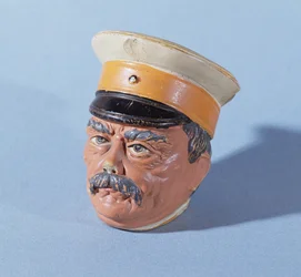 Caixa de dinheiro sob a forma do chanceler Otto von Bismarck (1815-98) (terracota) (ver também 211401)