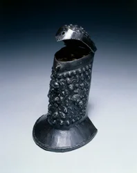 Usuário, ou caixa de cartucho, c.1600 (aço, madeira, latão e couro)