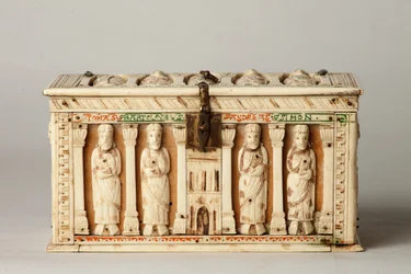 Reliquary caixão, Colónia, Alemanha, c.1150 (madeira e marfim)