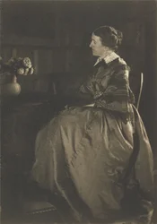 [Autorretrato com mesa e flores].
