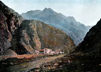 Estação em uma estrada militar, Kaichaour, c1890.