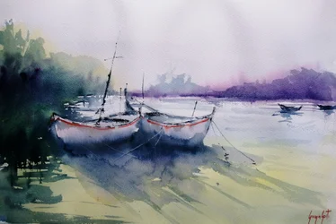 Barcos numa manhã enevoada