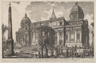 Vista da fachada traseira da Basílica de Santa Maria Maior