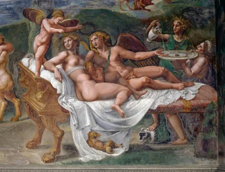 Cupido e Psique com a filha Voluptas (Prazer) deitada na cama, pormenor da Festa de casamento ou Banquete dos deuses, Palazzo Te, Mântua (Lista do Património Mundial da UNESCO, 2008), Lombardia, Itália
