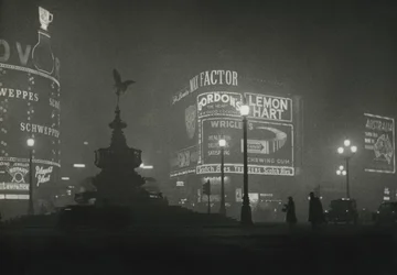 Piccadilly Circus 1950s