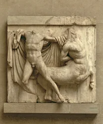 Um lápita a matar um centauro, métopa XXVII do lado sul do Parténon, 447-432 a.C.