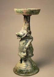 Lâmpada de cerâmica chinesa antiga, artefato do túmulo, dinastia Han, 25-220 dC (cerâmica)