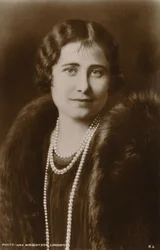 Sua Majestade a Rainha Elizabeth, c1936.