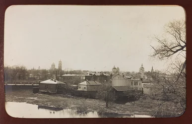 Primeira Guerra Mundial: a "Ucrânia nos anos 1914-1916 durante a invasão do exército alemão". Vista de Sumy (foto a p/b)
