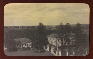 Primeira Guerra Mundial: a "Ucrânia nos anos 1914-1916 durante a invasão do exército alemão". Vista de uma cidade (foto a p/b)