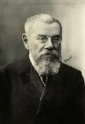 Retrato de Pierre De La Gorce (foto)
