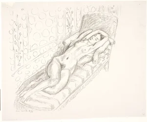 Mulher nua, deitada numa chaise longue