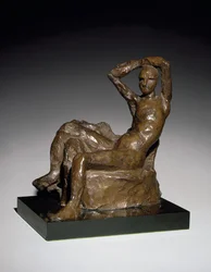 Pequeno nu num sofá, concebido em 1924, fundido em 1958 (bronze com pátina castanha)