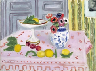 A toalha de mesa cor-de-rosa