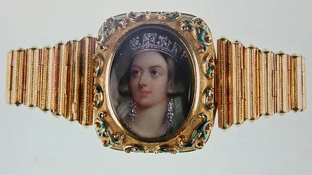 Miniatura da Rainha Vitória em bracelete de ouro (esmalte em porcelana e ouro)