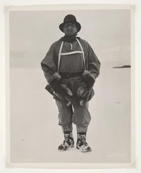Tenente Bowers durante a expedição Terra Nova (1910-13) ao Pólo Sul (impressão de brometo)