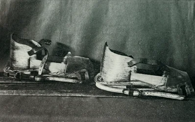 Sapatos de esqui para uso com Finnesko, c19101913, 1913