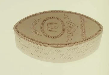 Freedom Box, apresentado a James McCall pela Scottish Corporation of Cork, 1790 (prata)