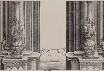 O Troço Médio da Porta de Entrada do Portal Central, as Colunas Decoradas por Sereias..., 1515.