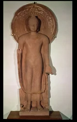 Buda em pé, de Jamalpur