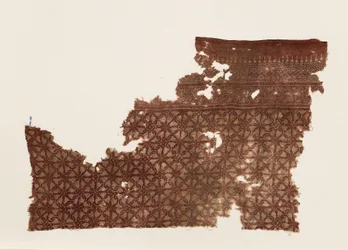 Fragmento de tecido com espirais entrelaçadas