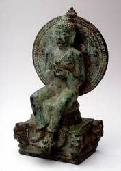 Buda Sentado Europeu, bronze, Java Central, século IX.