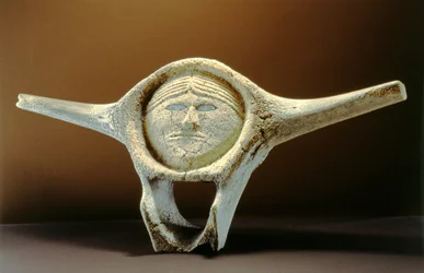 Cabeça de Jano, de Cape Dorset