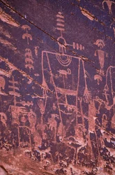 Arte rupestre Anasazi - O Utah é muito rico em ruínas e arte rupestre Anasazi.