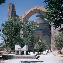 Vista do pátio, 1399-1404