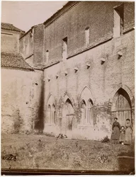 Exterior da sala Capitular, abadia de Pomposa, Emilia-Romagna, Itália, fotografia de Luigi Ricci, Ravenna