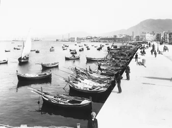 O porto de Palermo, Sicília, c.1920