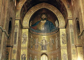 (TtoB) Christ Pantocrator; Virgem e menino com anjos e apóstolos, da abside principal, do século XII ao XIII (mosaico)