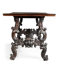 Mesa de console, Veneza, final do século 17 (marfim, chifre manchado e marchetaria de estanho, amaranto, nogueira e madeira de frutas
