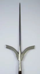 Friuli Spear, c.1600-1625 (aço e madeira)